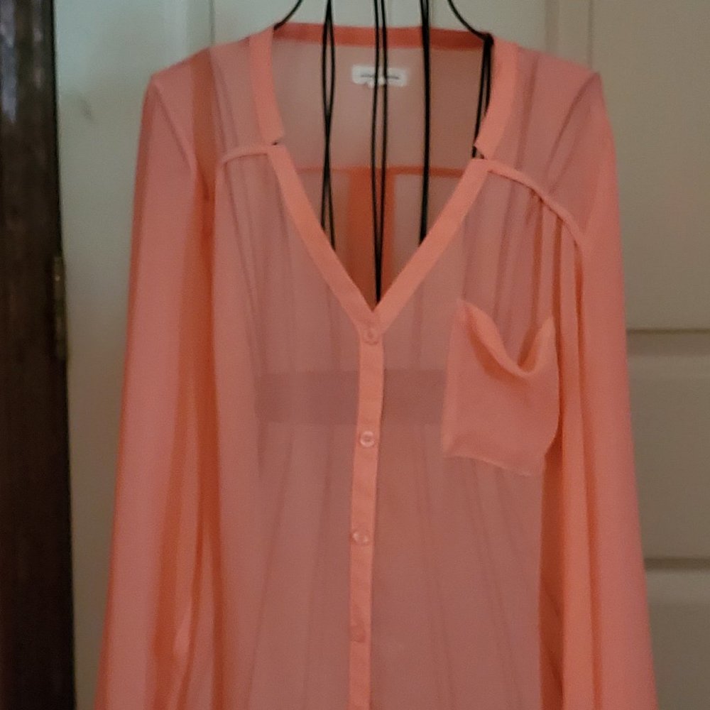 Coral Top, size Med, long sleeve woman's blouse